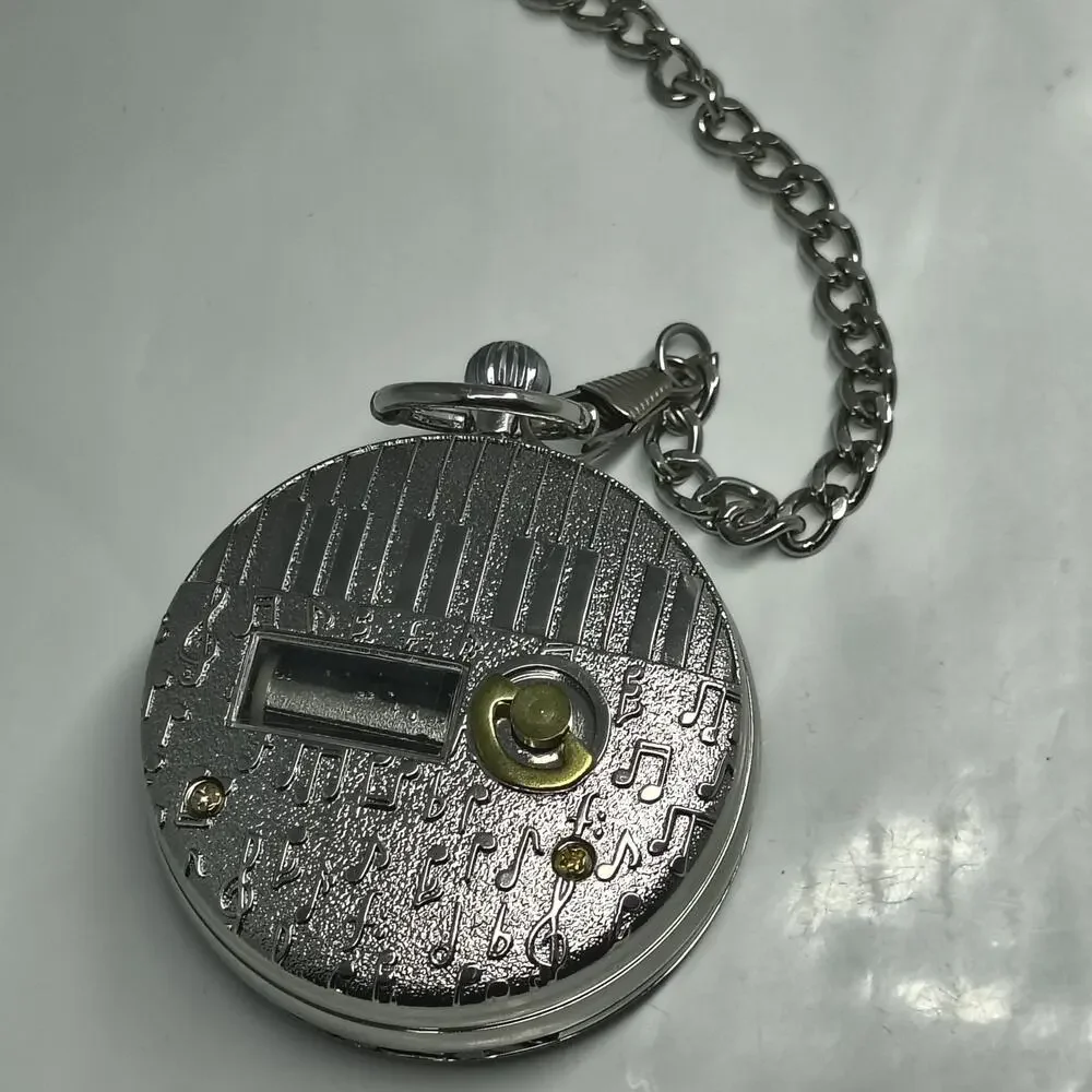 Unbranded watch will